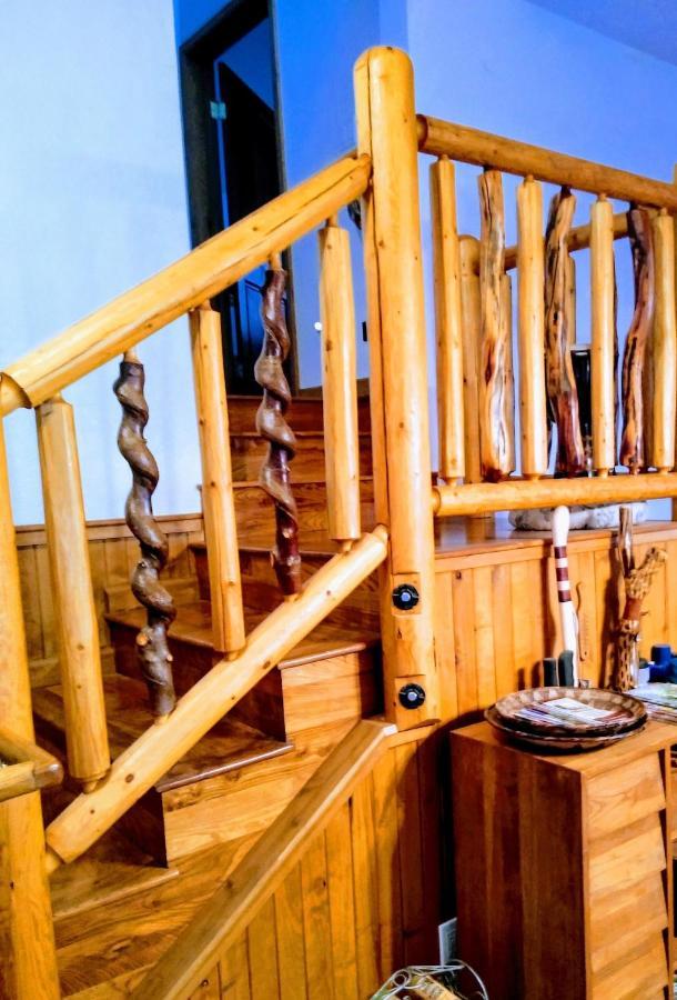A Lovely Cabin House At Way Woods Retreat With Outdoor Hot Tub! - By Sacred Hub Mgmt Foresthill Eksteriør bilde